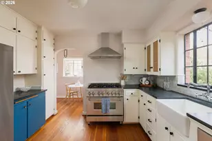 1128 NE Knott St, Portland, OR 97212 - Photo 17