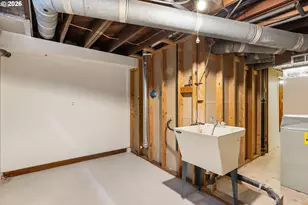 1128 NE Knott St, Portland, OR 97212 - Photo 37