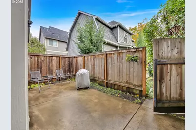 4417 N Gantenbein Ave, Portland, OR 97217 - Photo 27