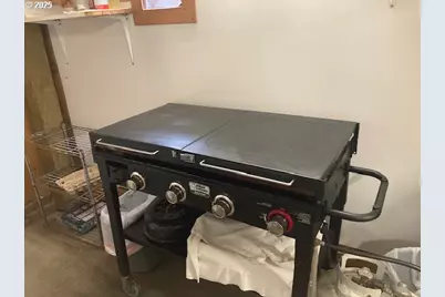 209 Barnes Ave, Seneca, OR 97873 - Photo 11