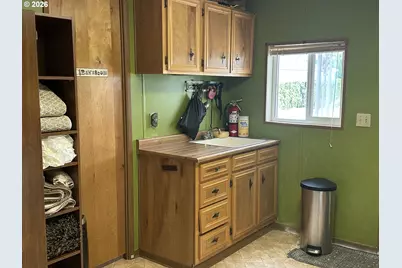 1267 Tucker Rd #22, Hood River, OR 97031 - Photo 19