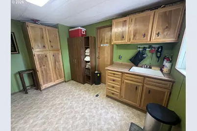 1267 Tucker Rd #22, Hood River, OR 97031 - Photo 21