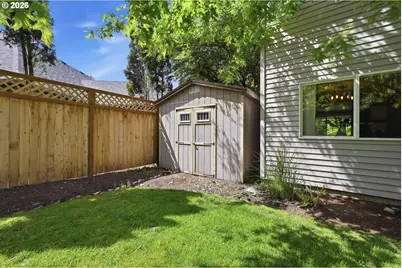 1639 Victorian Way, Eugene, OR 97401 - Photo 33