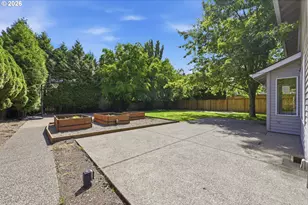 1639 Victorian Way, Eugene, OR 97401 - Photo 31