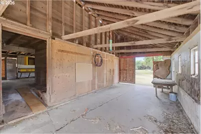 93419 River Rd, Junction City, OR 97448 - Photo 43