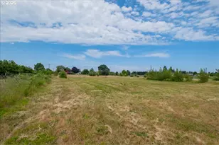 93419 River Rd, Junction City, OR 97448 - Photo 27