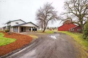 93419 River Rd, Junction City, OR 97448 - Photo 23