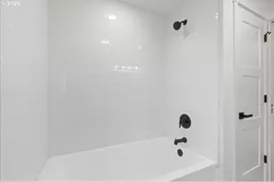 93419 River Rd, Junction City, OR 97448 - Photo 15