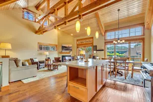 132 E Surfcrest Ave, Cannon Beach, OR 97110 - Photo 11
