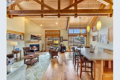 132 E Surfcrest Ave #A2-D, Cannon Beach, OR 97110 - Photo 7