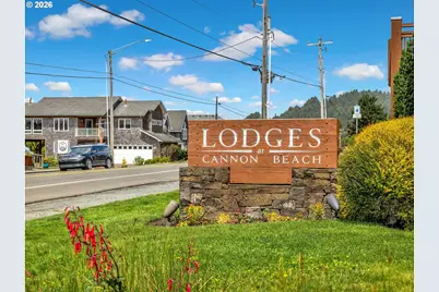 132 E Surfcrest Ave #A2-D, Cannon Beach, OR 97110 - Photo 3