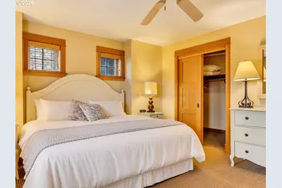 132 E Surfcrest Ave #A2-D, Cannon Beach, OR 97110 - Photo 33