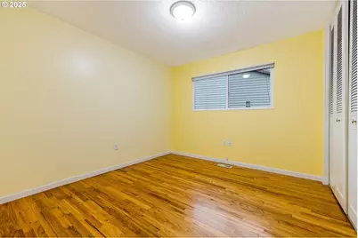 16540 SW Royalty Pkwy, Portland, OR 97224 - Photo 15