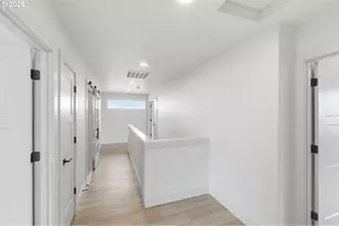 664 NW Crater Lk Dr, Dallas, OR 97338 - Photo 29