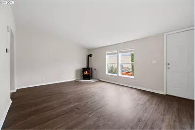 1000 S McKern Ct #123, Newberg, OR 97132 - Photo 11