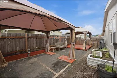 1000 S McKern Ct #123, Newberg, OR 97132 - Photo 37