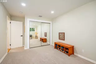 2015 Eastwood Ln, Eugene, OR 97401 - Photo 21