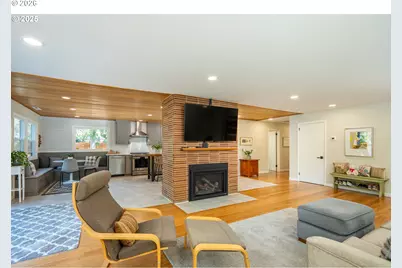 2015 Eastwood Ln, Eugene, OR 97401 - Photo 5