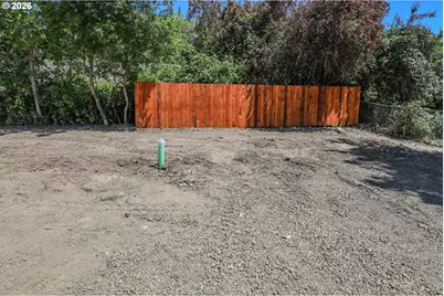 3817 Hooker Rd, Roseburg, OR 97470 - Photo 9