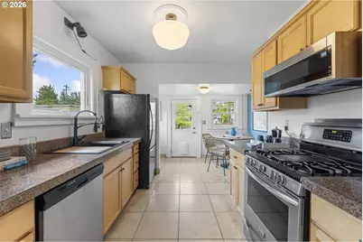 3527 NE 71st Ave, Portland, OR 97213 - Photo 13