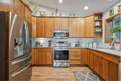 104 Roley Ct, Kelso, WA 98626 - Photo 3