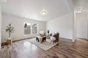 47554 Hansen St, Oakridge, OR 97463 - Photo 7