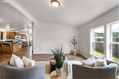 47554 Hansen St, Oakridge, OR 97463 - Photo 9