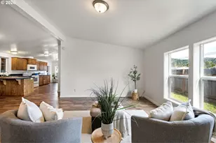 47554 Hansen St, Oakridge, OR 97463 - Photo 9