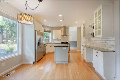 7632 SW Ruby Ter, Portland, OR 97219 - Photo 7