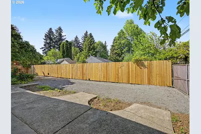 15893 NE Holladay St, Portland, OR 97230 - Photo 37