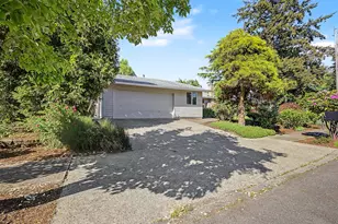 15893 NE Holladay St, Portland, OR 97230 - Photo 3