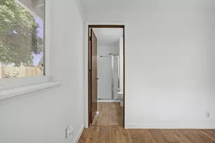 15893 NE Holladay St, Portland, OR 97230 - Photo 31