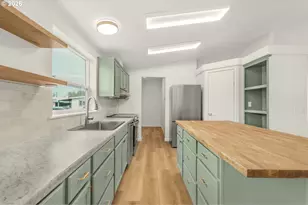 32938 SW Acacia Ct, Cornelius, OR 97113 - Photo 11