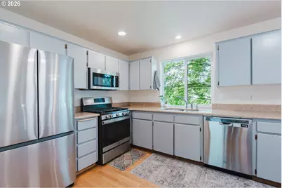 15331 SW Firtree Dr, Portland, OR 97223 - Photo 11