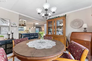 2511 SE River Rd, Hillsboro, OR 97123 - Photo 11