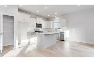 2006 Aspen Ln, Forest Grove, OR 97116 - Photo 7