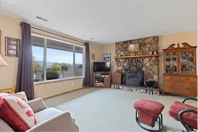 16707 Highway 47, Yamhill, OR 97148 - Photo 3