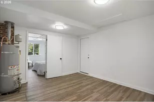 2014 NE Galloway St, McMinnville, OR 97128 - Photo 33