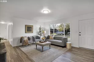 2014 NE Galloway St, McMinnville, OR 97128 - Photo 11