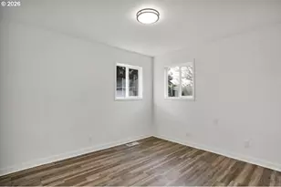 2014 NE Galloway St, McMinnville, OR 97128 - Photo 25