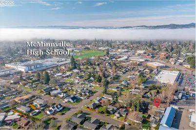 2014 NE Galloway St, McMinnville, OR 97128 - Photo 9