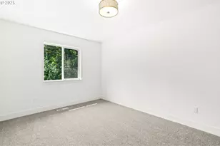 234 SE 29th St, Gresham, OR 97080 - Photo 37