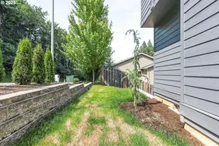 234 SE 29th St, Gresham, OR 97080 - Photo 43