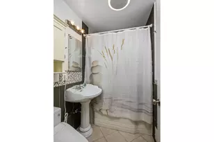 9006 SE Clay St, Portland, OR 97216 - Photo 21