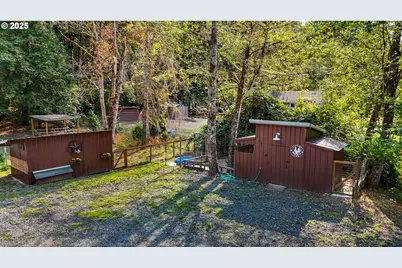 32005 Scappoose Vernonia Hwy, Scappoose, OR 97056 - Photo 29