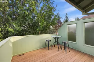 16553 NE Fargo Cir, Portland, OR 97230 - Photo 13