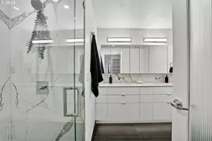 420 NW 11th Ave, Portland, OR 97209 - Photo 13