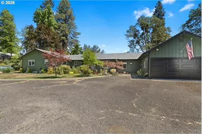3356 Fisher Rd, Roseburg, OR 97471 - Photo 3