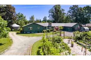 3356 Fisher Rd, Roseburg, OR 97471 - Photo 41