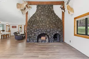 40875 Peoples Dr, Lebanon, OR 97355 - Photo 9